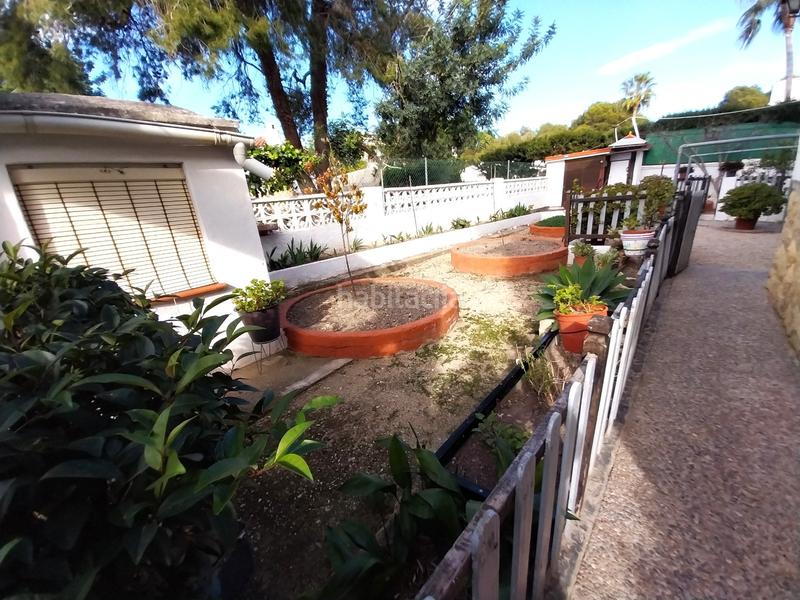 Foto e5efb4e8-b6f2-4408-b9de-1888e7e328b6. Chalet con riscaldamento parcheggio piscina in Coloma Nucia (la)