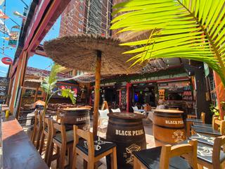 Traspàs Local Comercial a Playa Levante. Oportunidad de negocio para bar muy concurrido en zona nueva de