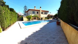 Casa a L´Albir. Una villa independiente con mucho espacionbspubicada en el albir