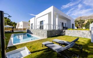 Haus en Altea la Vella. Moderna villa familiar en altea en la tranquila urbanizacin san