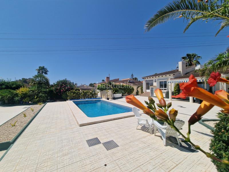 Foto 482b6571-aaa3-403c-922c-baa8e3382d12. Casa amb calefacció aparcament piscina a El Tossal-Bello Horizonte Nucia (la)