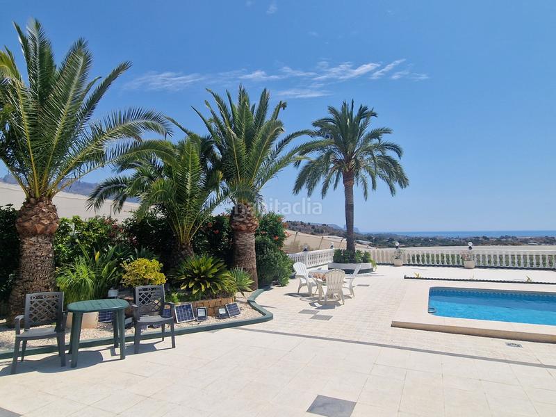 Foto 72e998d2-76bf-403c-ba01-d1e407e9e039. Casa amb calefacció aparcament piscina a El Tossal-Bello Horizonte Nucia (la)