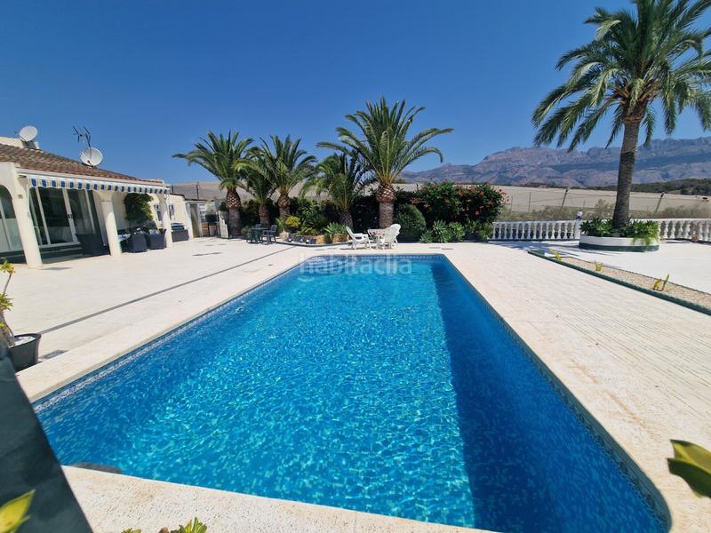 Foto a117ffa0-9fde-4d46-9b91-4654e6d5c4e5. Casa amb calefacció aparcament piscina a El Tossal-Bello Horizonte Nucia (la)