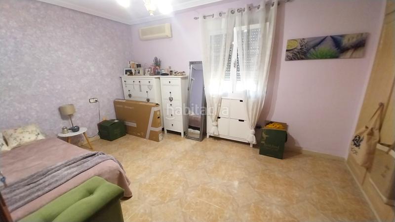 Foto e9d5a8a4-44f6-4da2-b2ea-c222156cbd5d. Casa pareada preciosa chalet ubicada en la bonita urbanización denbsppanorama en la nucia. esta casa tiene 281 m de construidos en una parcela en Nucia (la)