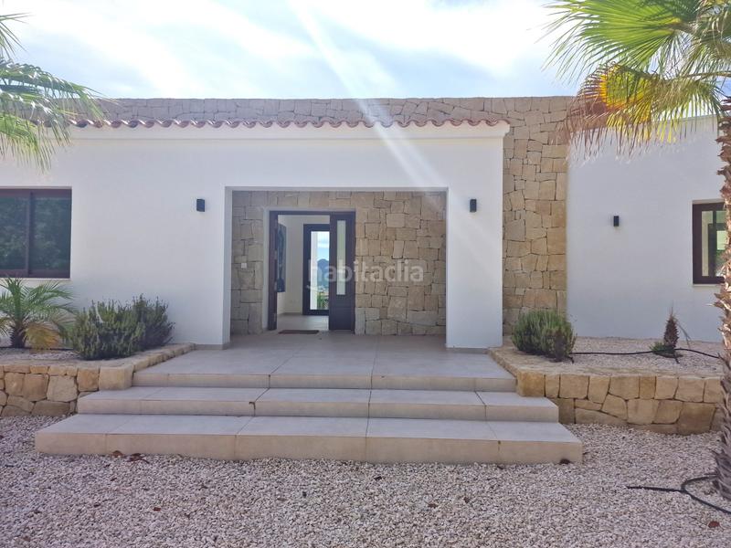 Foto 1b72f123-db35-4505-9979-14bfb4ff8879. Casa amb calefacció aparcament piscina a Pueblo-Ubanizaciones Alfàs del Pi (l´)