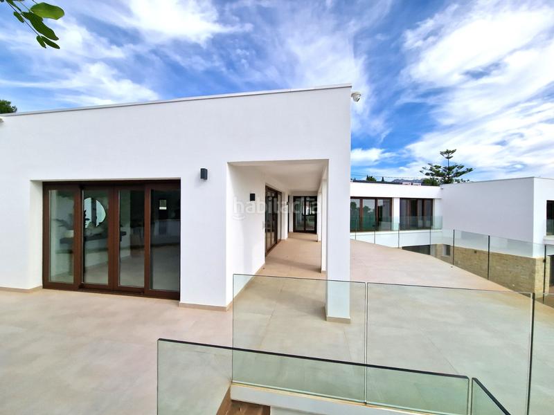 Foto 2fbdea00-dbe7-4161-9d62-fd8af9794544. Casa amb calefacció aparcament piscina a Pueblo-Ubanizaciones Alfàs del Pi (l´)