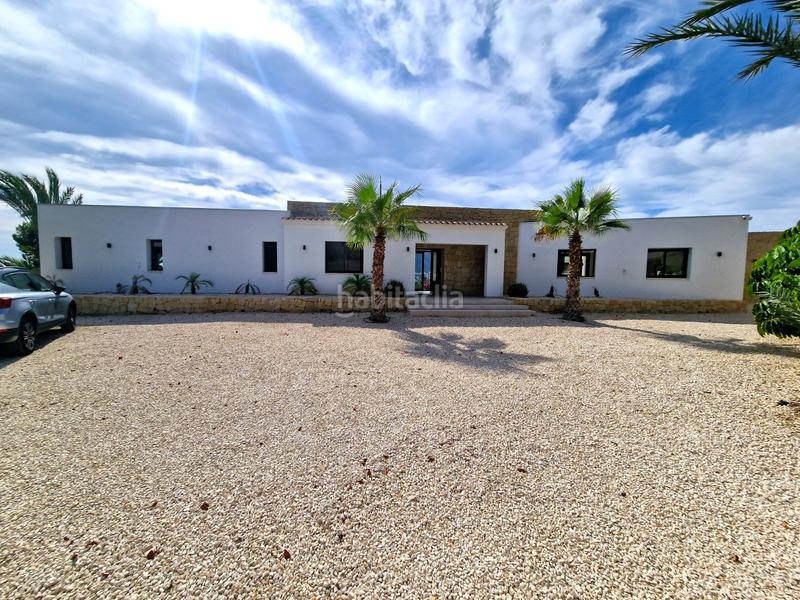 Foto c1af14f8-fea5-4817-a380-485a2f0ee0a9. Casa amb calefacció aparcament piscina a Pueblo-Ubanizaciones Alfàs del Pi (l´)