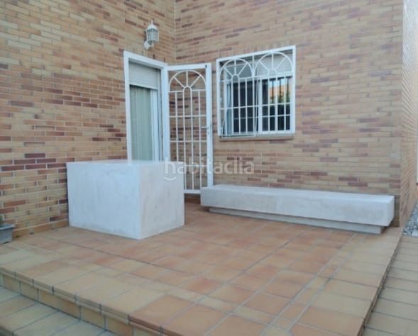 Foto c14cead2-4537-467c-bbf2-e2978e61501b. Casa aparellada amb xemeneia calefacció aparcament a Álamo (El)