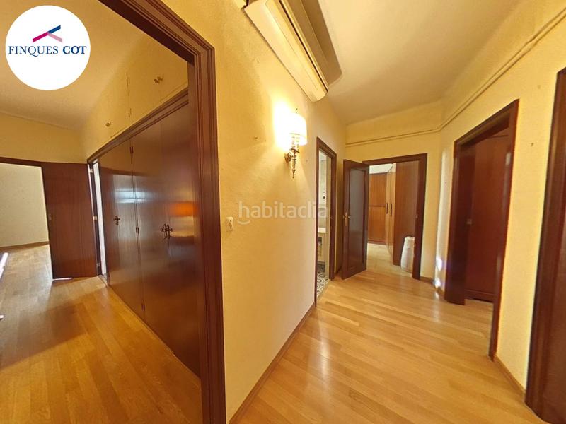 Foto c344797a-fd73-4fba-a615-bf85a9cf2d0d. Piso espectacular piso luminoso de 140 m² en paseo san gervasio, ¡con parking y en una ubicación inmejorable! en Barcelona