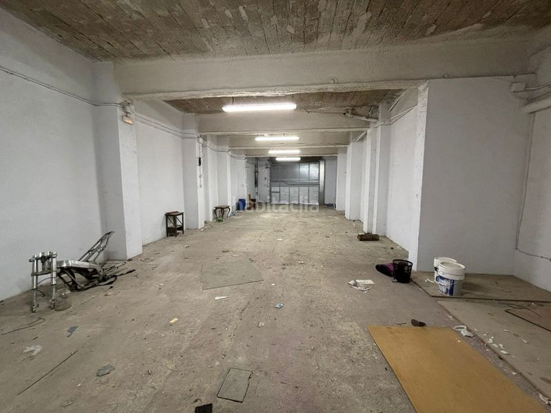 Foto fd9f9060-e727-4102-8267-47b395b3ba13. Local comercial en carrer jaume i 35 diáfano en Franqueses del Vallès (Les)