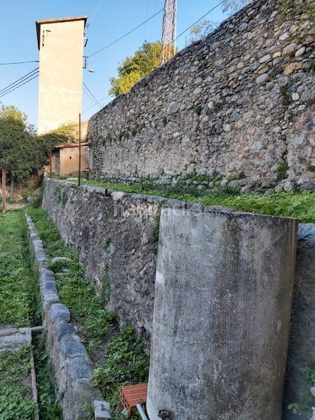 Foto 2841213e-4c81-4ed7-a5ad-1eb8f448834b. Terrain résidentiel dans raval de sant pere 43 dans Ripoll