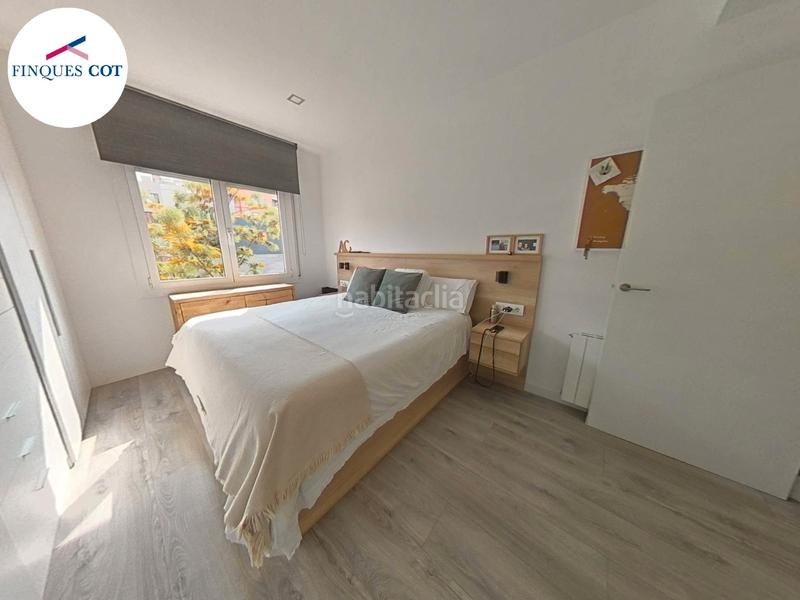 Foto 02616fd9-a40c-486a-8ab6-01060f6d02e5. Etagenwohnung mit heizung parking pool in Vallcarca - Penitents Barcelona