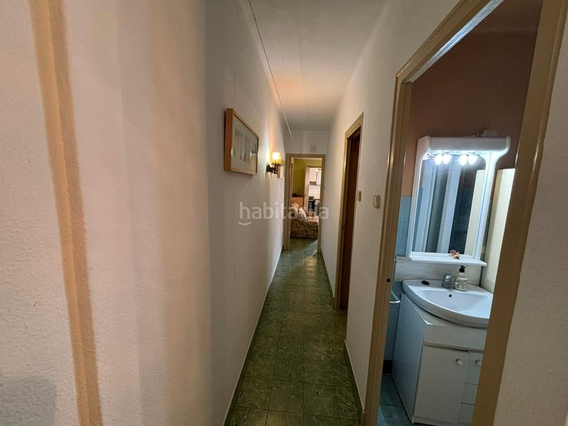 Foto 3b55261e-eb56-4783-960b-936769b909d7. Reihenhaus mit parking in Centre Granollers