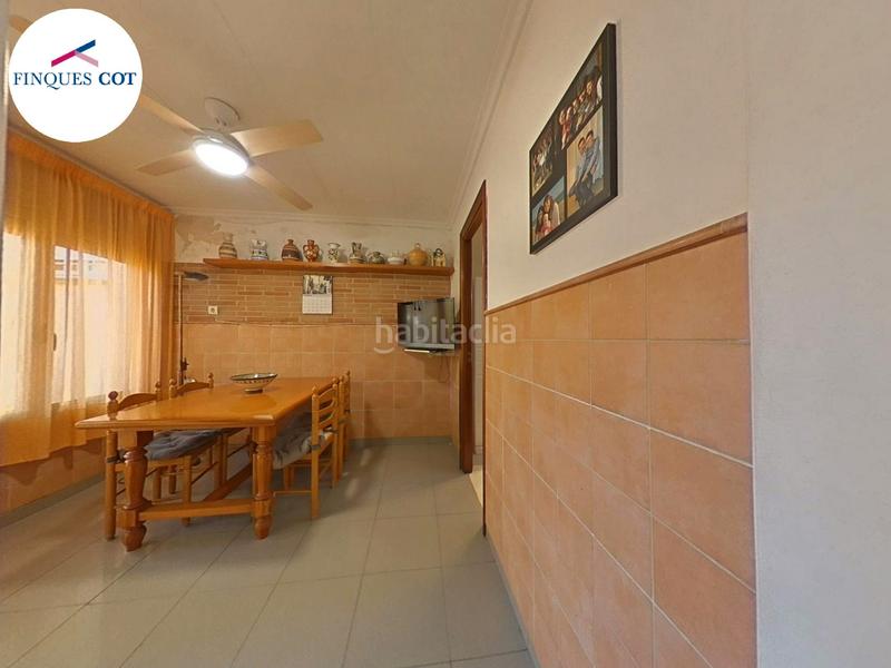 Foto ac3a68b9-3e6d-4303-8842-007861e63937. Casa  amb terreny i dos pisos llogats en Roca del Vallès (La)