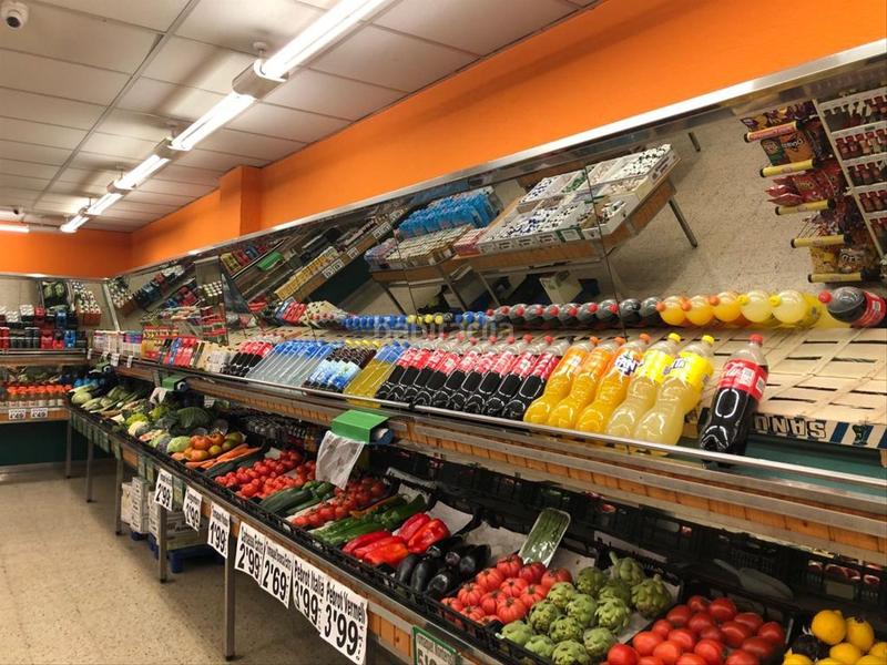 Foto a7bc730f-ff7d-4b87-bd51-857c88704334. Alquiler local comercial molt bona ubicació en Palou Granollers