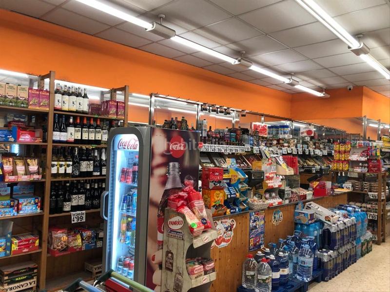 Foto cf316981-1709-427d-8606-902a071b66e6. Alquiler local comercial molt bona ubicació en Palou Granollers