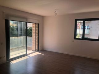 Miete Etagenwohnung  Carrer martí grivé. A ple centre