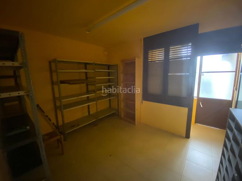 Foto 0f9a3a9e-9688-4c9f-8cd9-22c96382d74d. Lloguer local comercial a carrer de Joan Prim 130 a Granollers