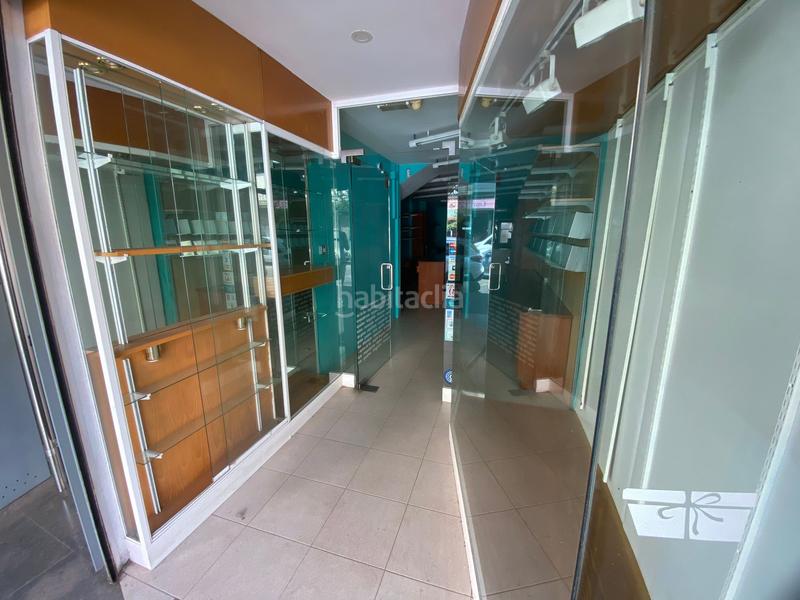 Foto a74be1f1-dccb-42f5-9971-326b0f3596cb. Lloguer local comercial a carrer de Joan Prim 130 a Granollers