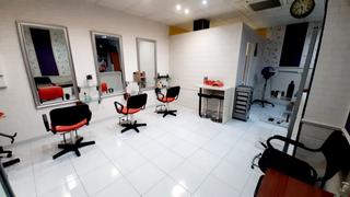 Affitto Locale commerciale in Carrer de francesc layret 26. Local en plena zona comercial