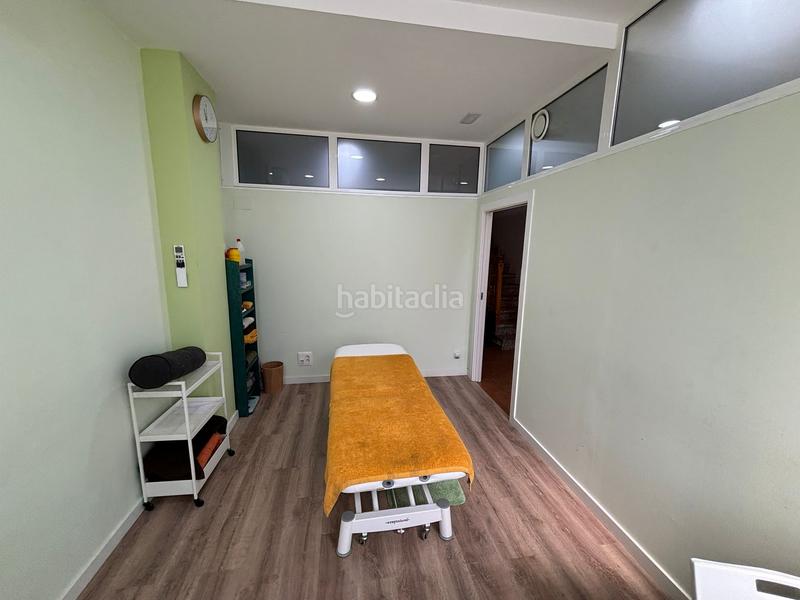 Foto f963b403-79bd-44b7-a233-247359ebe973. Location local commercial dans rambla josep tarradellas 1 dans Granollers