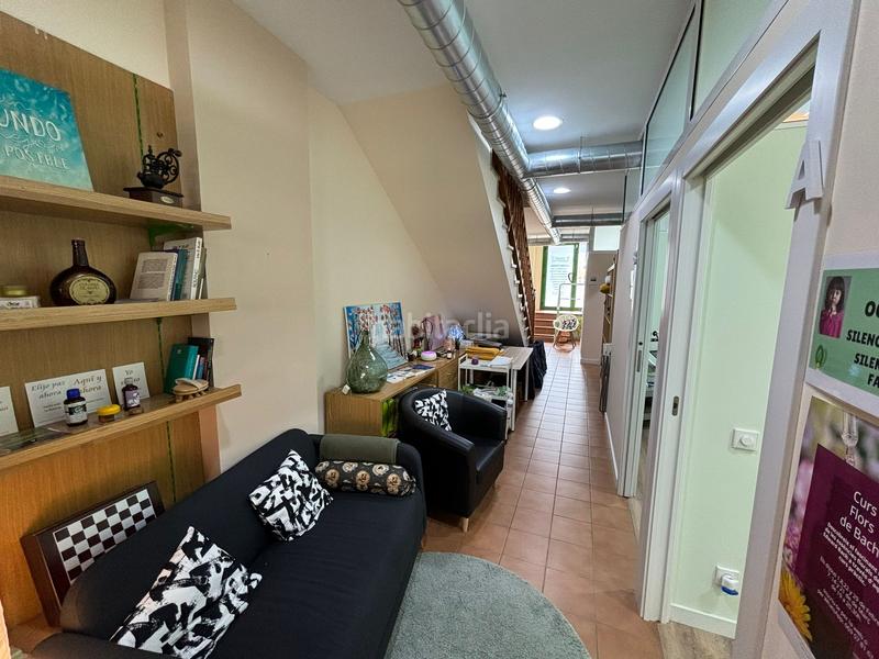 Foto 3059970d-7699-476d-b919-95abfdb4f159. Rent business premise in rambla josep tarradellas 1 in Granollers