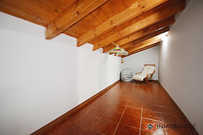 Foto 99955bfe-1d93-4d82-9ca0-2735427347e7. Maison dans Hazas de Cesto