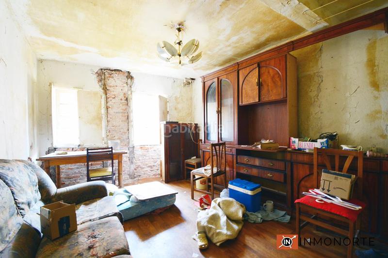 Foto 07855cf6-39b8-4593-a451-30ef4e58a262. Pis a Centro Laredo