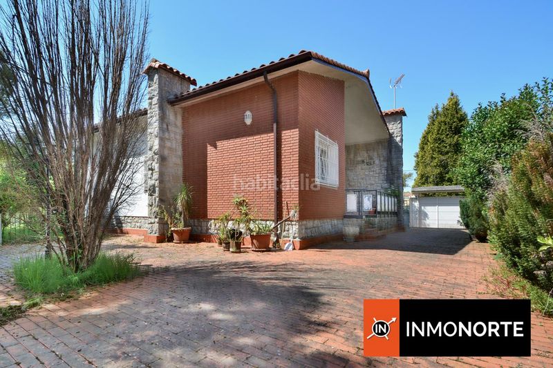 Foto 1ee522e2-2f05-4bc0-a121-20fdd0d2249e. Casa amb calefacció a Carlos V Laredo