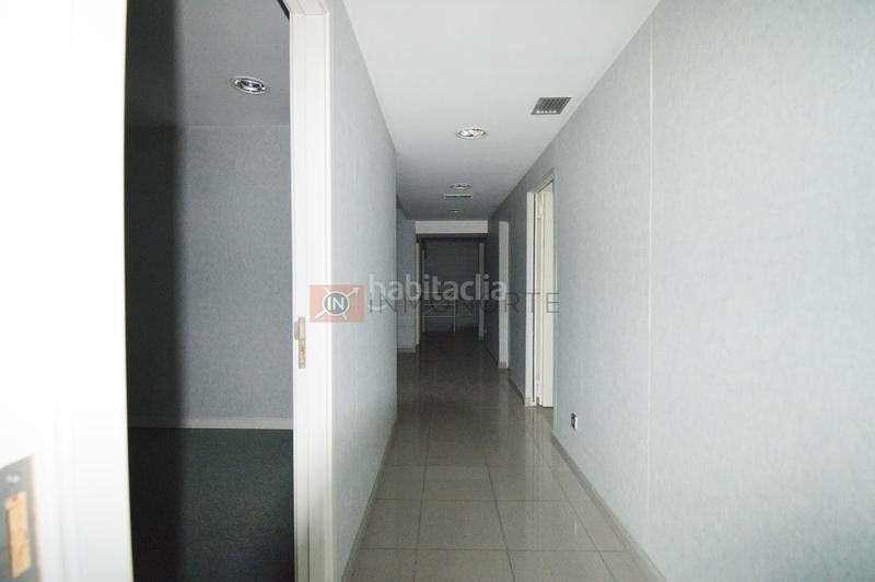 Foto e1f56e09-df62-4a9a-98bc-3352a77d90cc. Location local commercial dans lópez seña 6 dans Centro Laredo