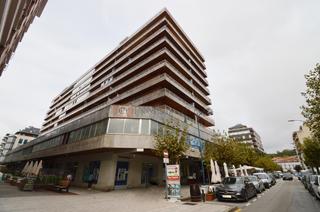 Miete Geschäftsraum in López seña 6. Local comercial en pleno centro de laredo