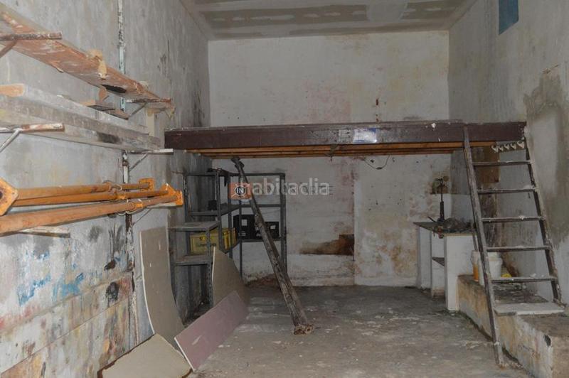 Foto c4b6b162-75c3-462f-80be-a351d383a914. Local comercial a Centro Laredo