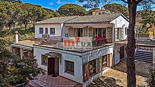 Maison à Fenals. Villa de 8 dormitorios en playa de aro, costa brava.