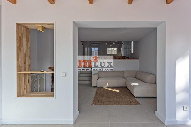 Foto 4f4a3b43-b179-49d6-b9d7-171a3eaf197f. Semi detached house with fireplace parking pool in Lloret de Mar