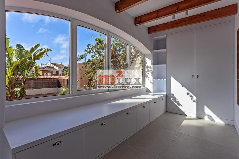 Foto b40b53bc-ba24-4dfd-9136-0f73fbd7152d. Semi detached house with fireplace parking pool in Lloret de Mar