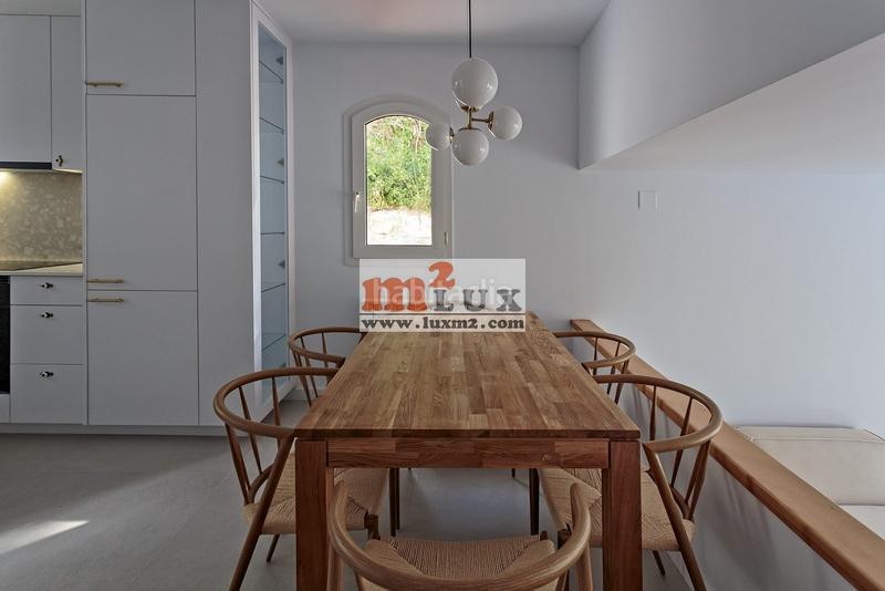 Foto d9f1edc3-c0b5-4c26-b80d-62a39b2fb05c. Semi detached house with fireplace parking pool in Lloret de Mar