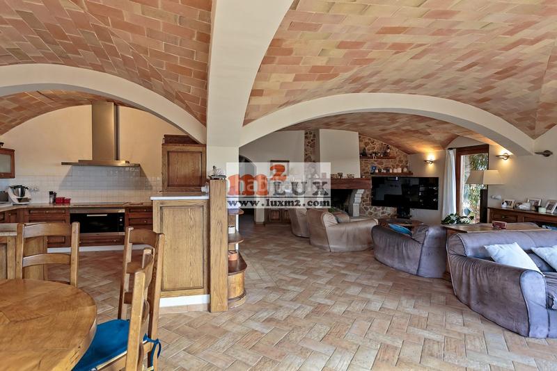 Foto 33ccccbc-02fb-451e-832d-771de99eef65. Casa con camino parcheggio piscina in Sant Pol Sant Feliu de Guíxols