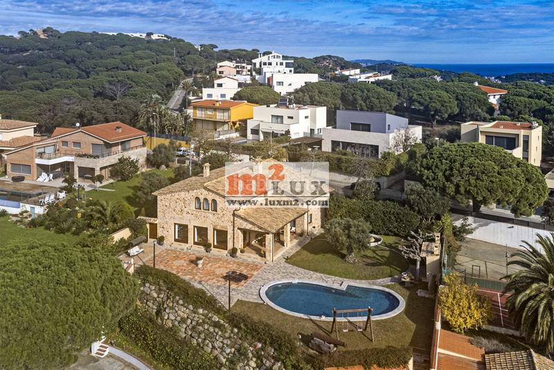 Foto 63a770b2-b828-45f5-ac16-d9db0a5ed0b2. Casa con camino parcheggio piscina in Sant Pol Sant Feliu de Guíxols