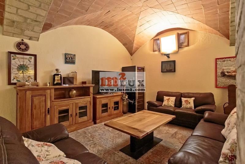 Foto ac281752-c8af-46c2-b18d-97bcf965492b. Casa con camino parcheggio piscina in Sant Pol Sant Feliu de Guíxols