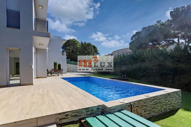 Foto 6552431e-cdae-4784-9786-60a830c697c9. Casa amb calefacció aparcament piscina a Torre Valentina-Mas Vilar de La Mutxada-Treumal Sant Antoni de Calonge