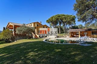 Casa a Mas Pere-Río de Oro. Casa amplia en calonge con una gran parcela, costa brava.