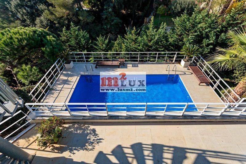 Foto 0b5cb900-3015-4c9f-81f8-a23fcc9b3354. Casa con riscaldamento parcheggio piscina in Montgoda Lloret de Mar