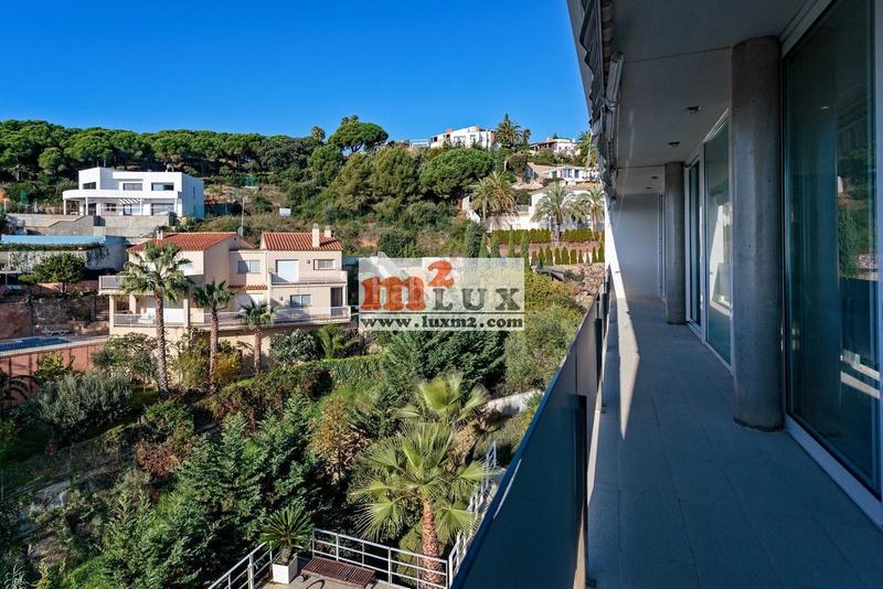 Foto 66e0bc92-f4f2-4ea0-8f1e-61a94b34930e. Casa con riscaldamento parcheggio piscina in Montgoda Lloret de Mar