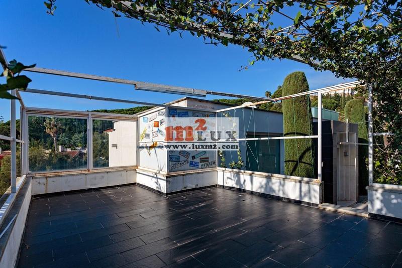 Foto 70ebf062-17cc-4455-bd8b-37856f74710d. Casa con riscaldamento parcheggio piscina in Montgoda Lloret de Mar