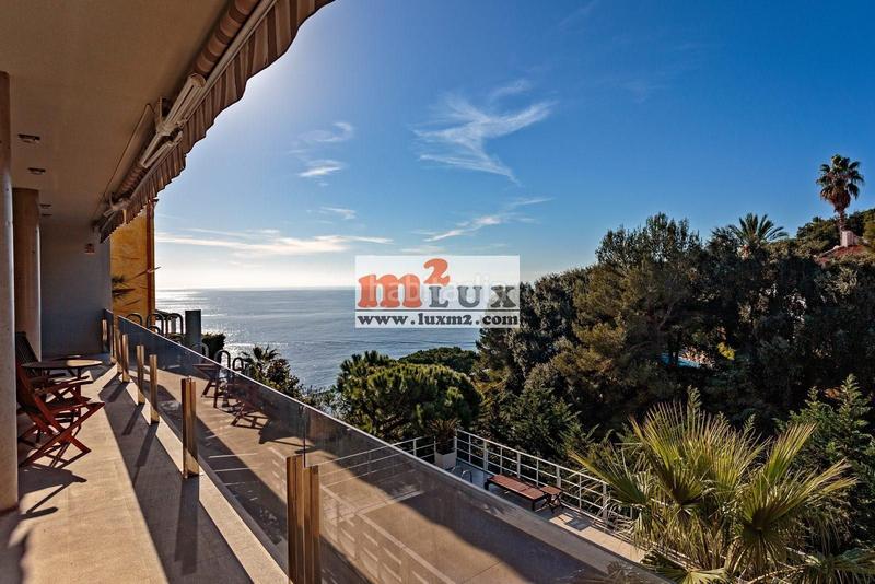 Foto 909acdf0-8255-45ca-ab3d-a4ef71e41188. Casa con riscaldamento parcheggio piscina in Montgoda Lloret de Mar