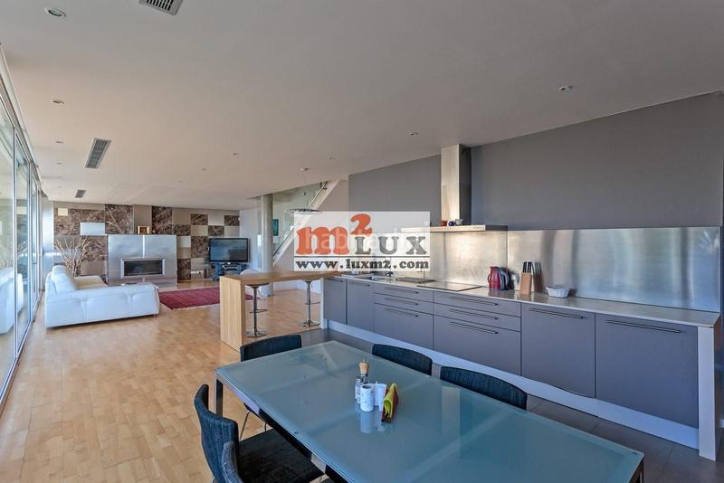Foto d7545d77-5cbb-48b9-af69-a901587acc24. Casa con riscaldamento parcheggio piscina in Montgoda Lloret de Mar