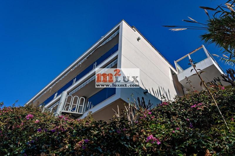 Foto f9768fa6-a3b4-4c6e-b1b8-66a46d21b5c4. Casa con riscaldamento parcheggio piscina in Montgoda Lloret de Mar