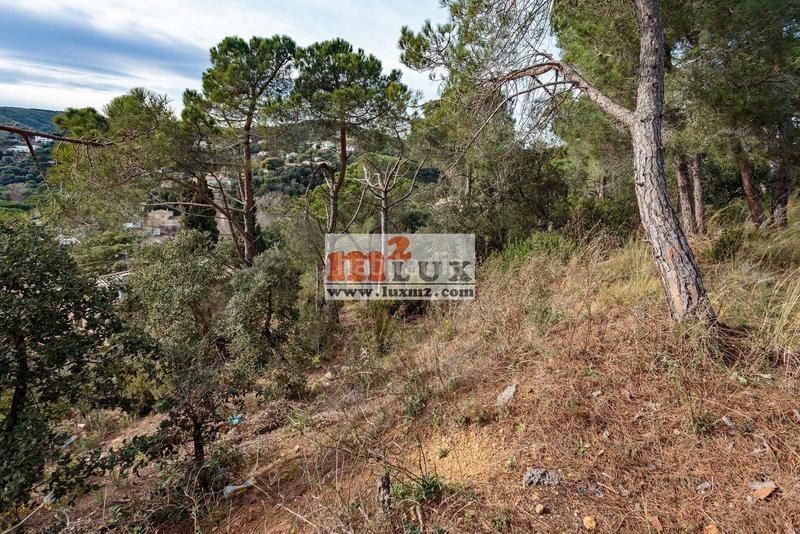 Foto c3b7ffdc-c9ef-469b-bd7b-58dee4602651. Terreno residenziale in carrer eucaliptus 14 in Mas Pere-Río de Oro Calonge
