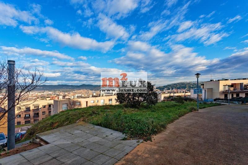 Foto 45dcb162-5168-41c0-a09c-81b3725f81a5. Terreno residenziale in carrer d'isabel vilà 15 in Palamós