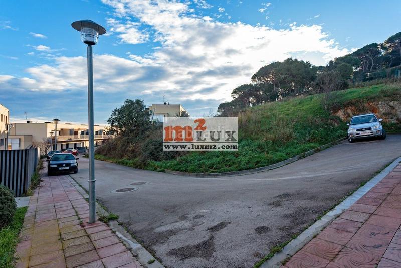 Foto b1d9fb1d-d6da-4813-9831-6efe8aff3953. Terreno residenziale in carrer d'isabel vilà 15 in Palamós